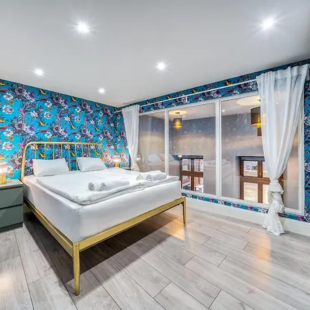 Azure Oasis In The Heart Of The *