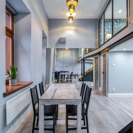 Апартаменты Azure Oasis In The Heart Of The *